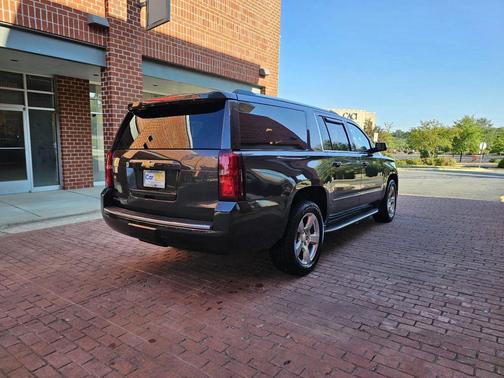 2016 Chevrolet Suburban LTZ