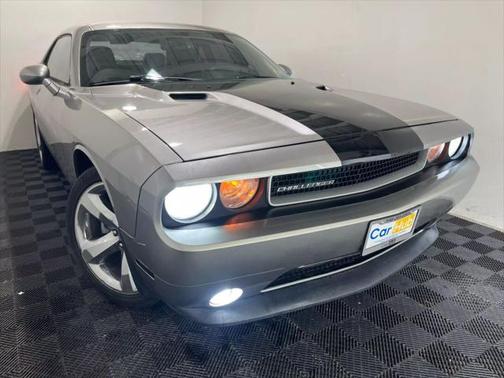 2014 Dodge Challenger SXT