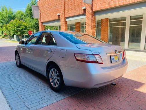 2010 Toyota Camry Hybrid Base