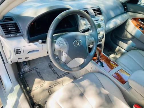 2010 Toyota Camry Hybrid Base