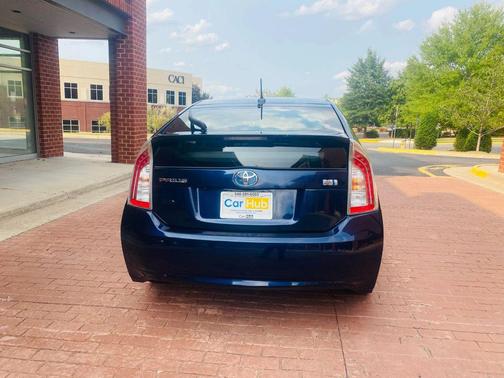 2015 Toyota Prius One