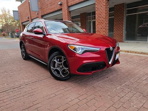 2018 Alfa Romeo Stelvio Ti Sport