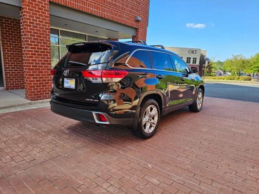 2018 Toyota Highlander Limited
