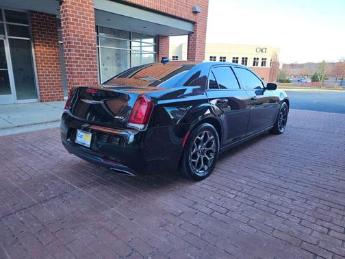 2016 Chrysler 300 S