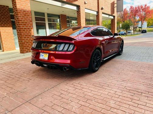 2017 Ford Mustang GT Premium