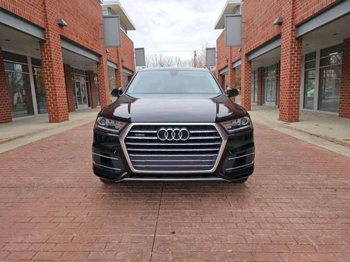 2018 Audi Q7 3.0T Premium Plus
