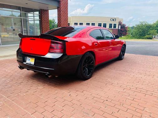 2007 Dodge Charger SRT8