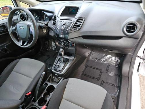 2015 Ford Fiesta S