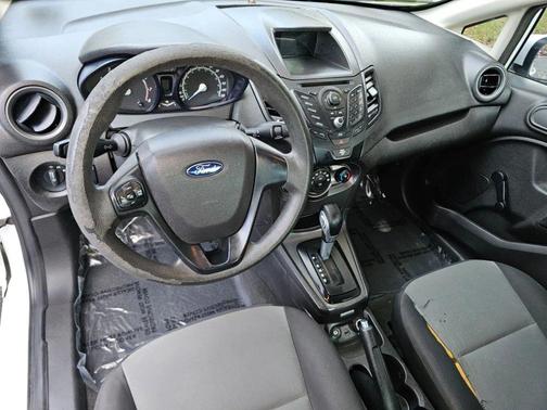 2015 Ford Fiesta S