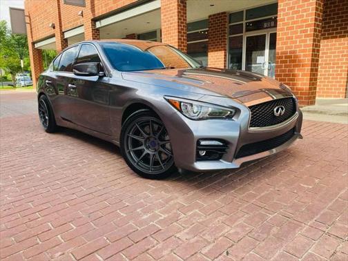 2015 INFINITI Q50 Sport
