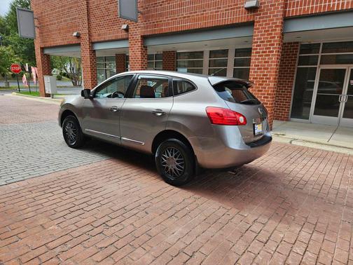 2011 Nissan Rogue S