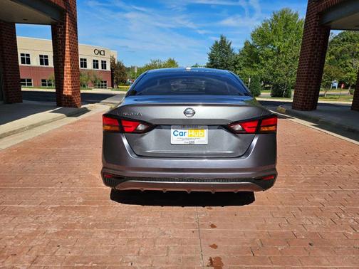2020 Nissan Altima S FWD
