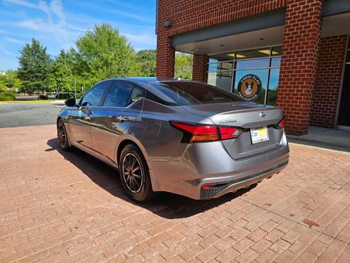 2020 Nissan Altima S FWD