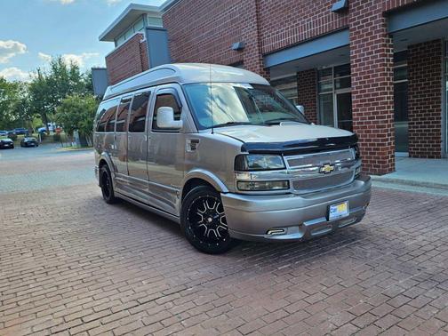 2017 Chevrolet Express 2500 Work Van