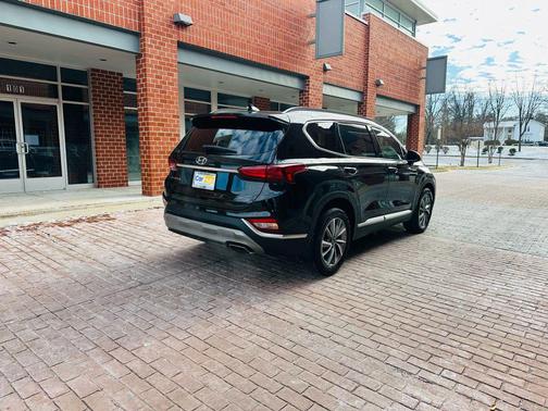 2020 Hyundai SANTA FE SEL 2.4