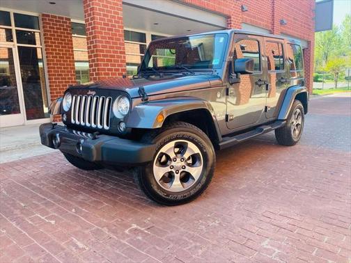 2017 Jeep Wrangler Unlimited Sahara