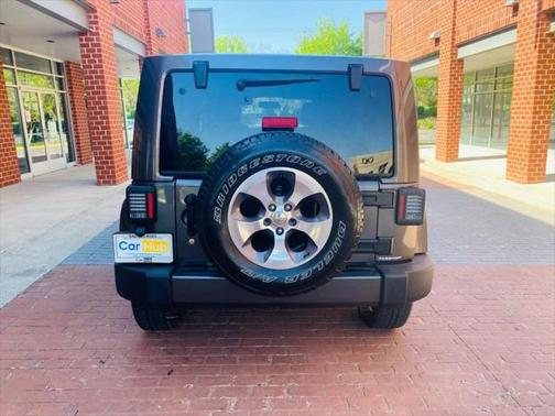 2017 Jeep Wrangler Unlimited Sahara