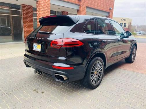 2018 Porsche Cayenne Platinum Edition