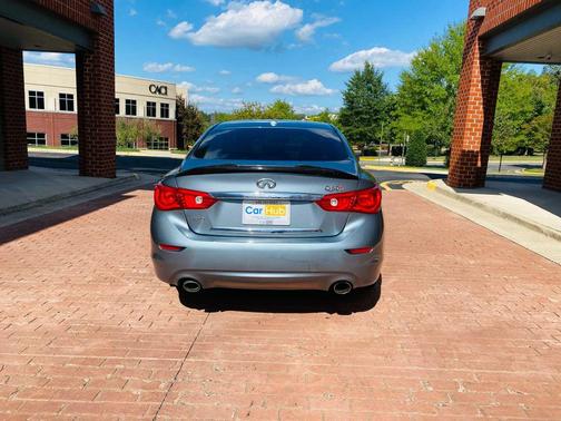 2015 INFINITI Q50 Premium