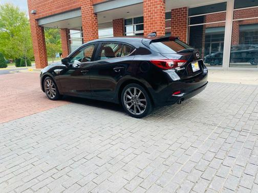2018 Mazda Mazda3 Grand Touring