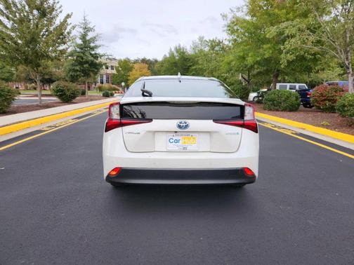 2019 Toyota Prius LE