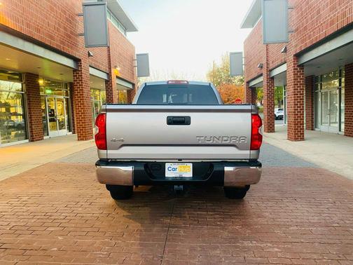 2019 Toyota Tundra SR