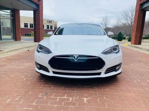 2013 Tesla Model S Performance