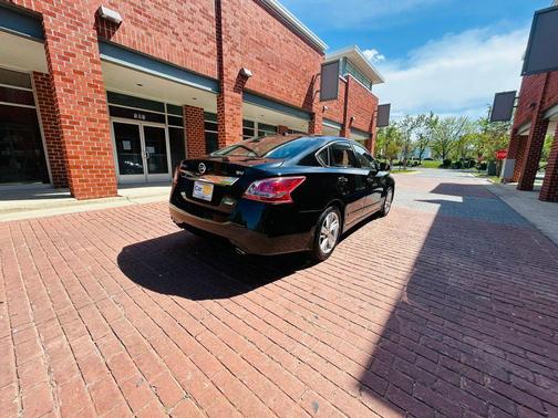 Super Black 2013 Nissan Altima 2.5 SV