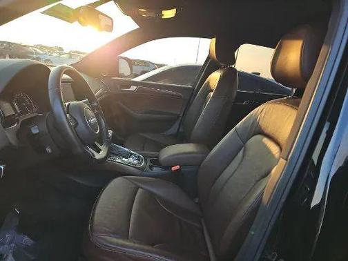 2015 Audi Q5 hybrid 2.0T Prestige