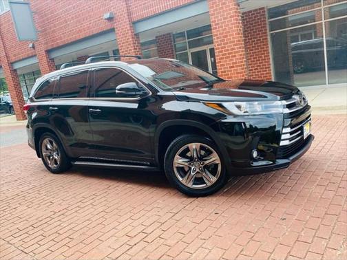 2019 Toyota Highlander Limited Platinum