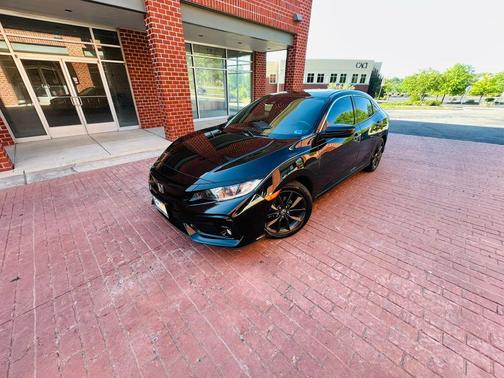 Crystal Black Pearl 2021 Honda Civic EX