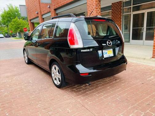 2010 Mazda Mazda5 Sport