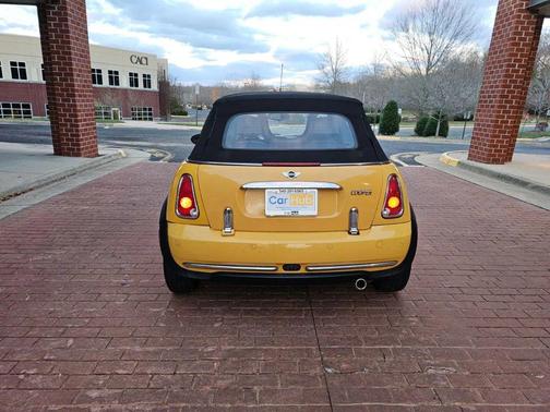 2008 MINI Cooper Base