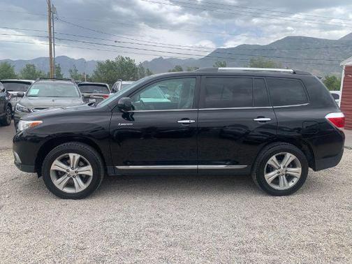 Photo 2 of 32 of 2012 Toyota Highlander Limited