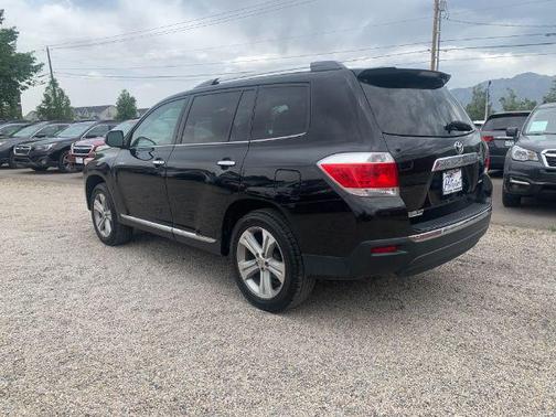 Photo 3 of 32 of 2012 Toyota Highlander Limited
