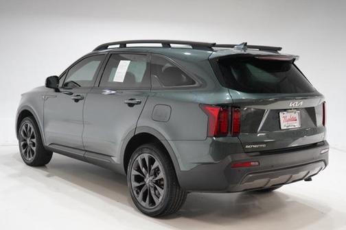 2023 Kia Sorento EX
