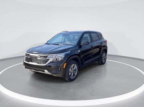 2025 Kia Seltos LX