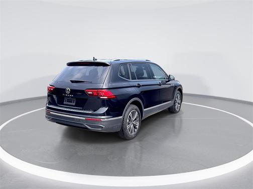 2024 Volkswagen Tiguan 2.0T Wolfsburg Edition
