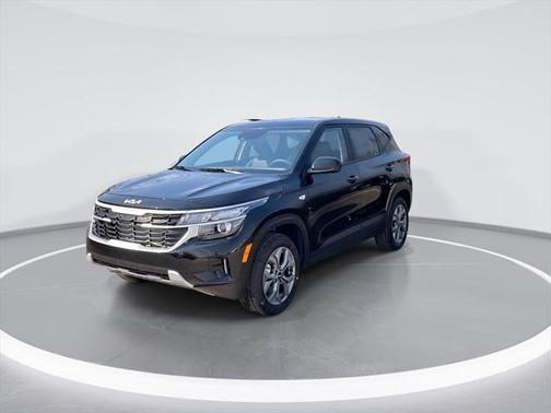 2025 Kia Seltos LX