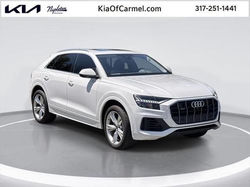 2022 Audi Q8 55 Premium Plus