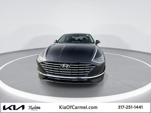 2022 Hyundai SONATA Hybrid SE