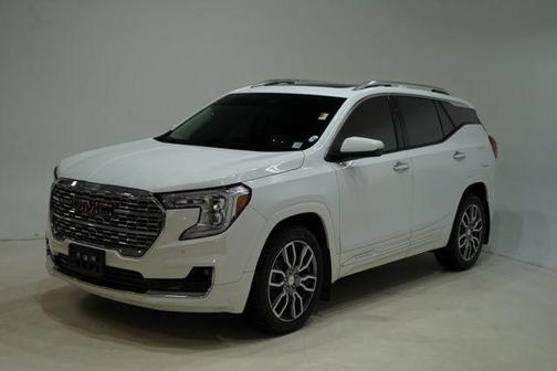 2022 GMC Terrain Denali