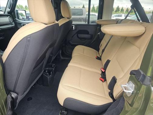 2022 Jeep Wrangler Willys