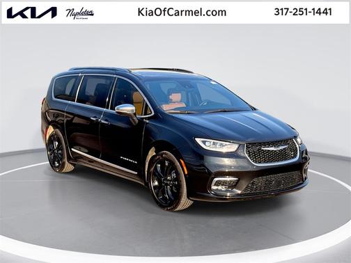 2022 Chrysler Pacifica L