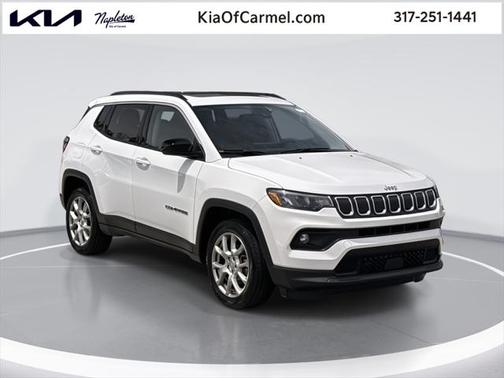 2022 Jeep Compass Latitude Lux