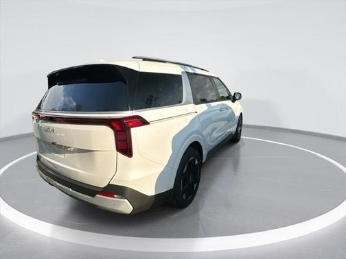 2025 Kia Carnival EX