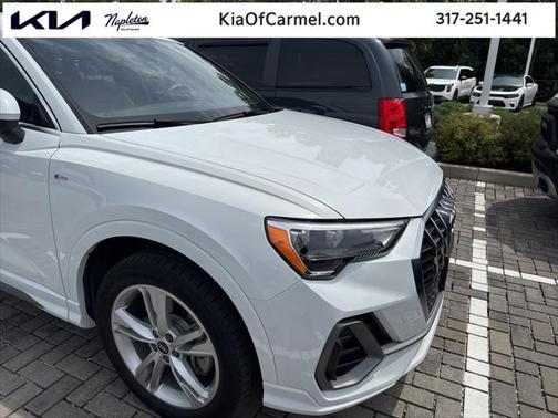 2021 Audi Q3 45 S line Premium