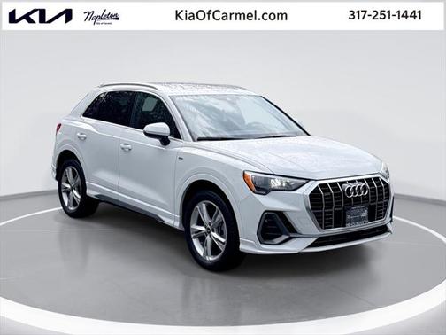 2021 Audi Q3 45 S line Premium