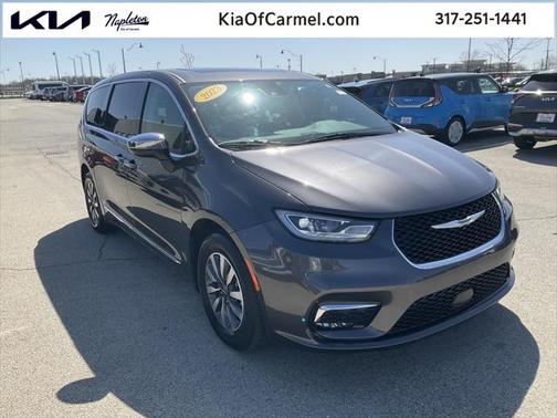 2023 Chrysler Pacifica Hybrid Limited