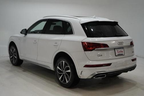 2024 Audi Q5 45 S line Premium Plus